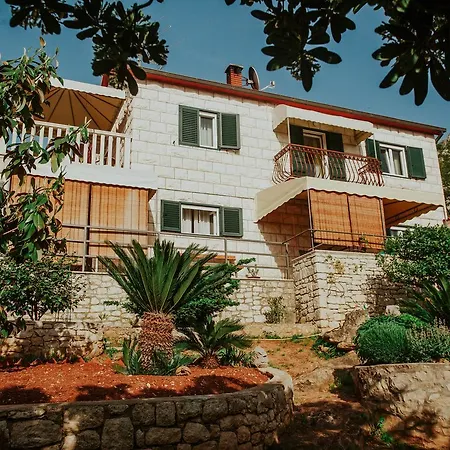 Doulos Apartment