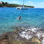 Apartman Doulos